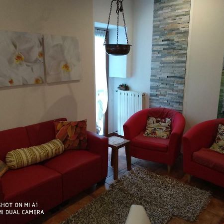Villa Casa Lucia Pella Esterno foto